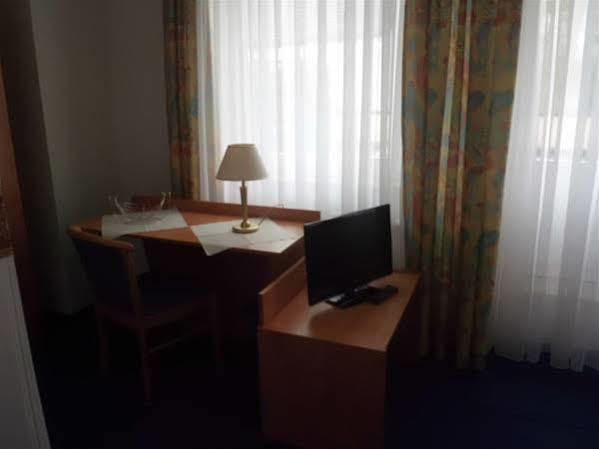 Hotel Zur Altstadt Celle Kültér fotó